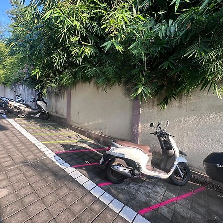 Hotel Shaka Clan Surf Canggu Exterior foto