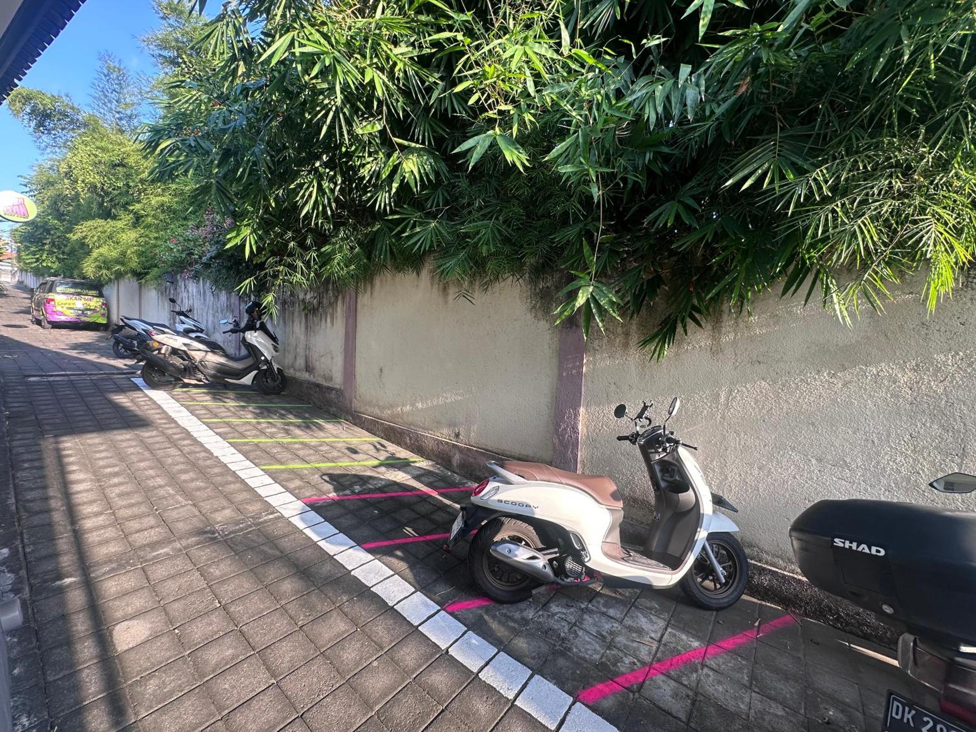 Hotel Shaka Clan Surf Canggu Exterior foto
